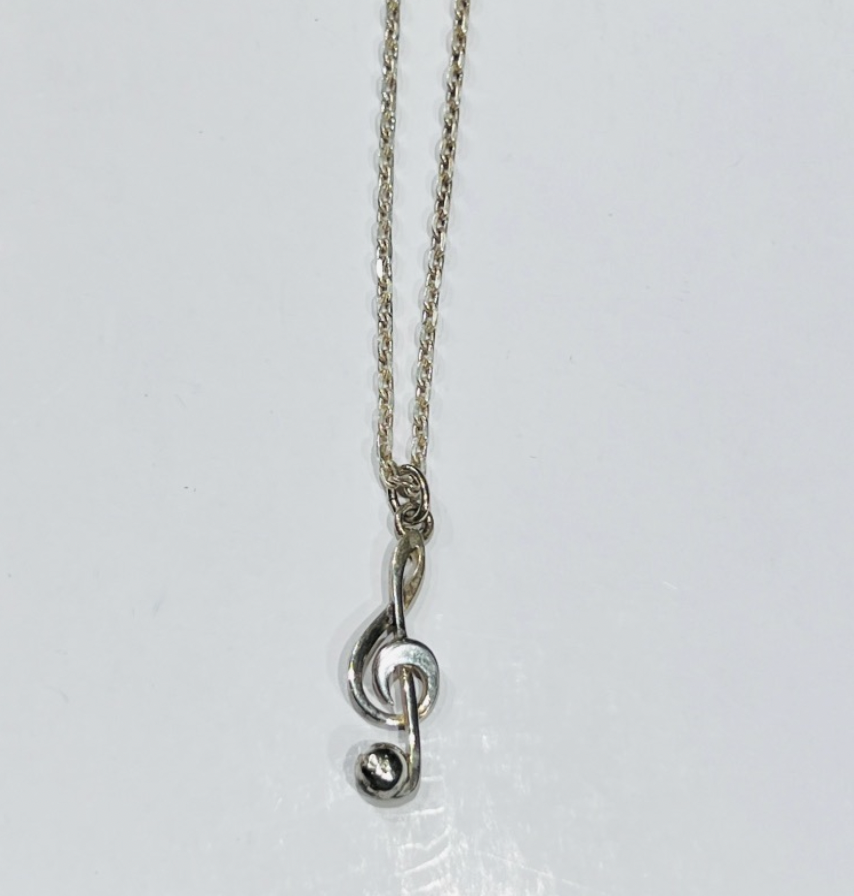 【STEALTH STELL'A】TREBLE-CLEF NECKLACE（SILVER）